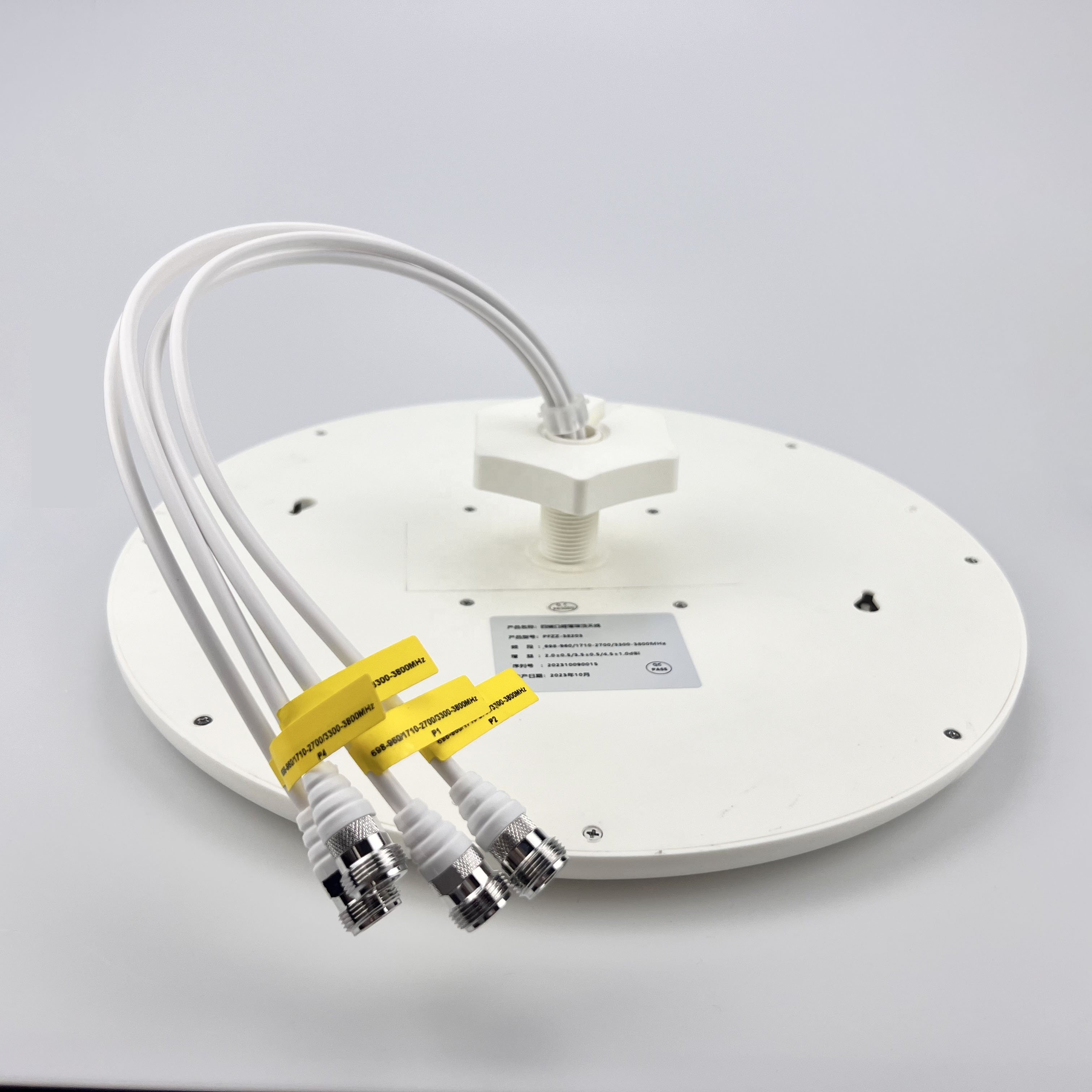 5G 698-4000MHz MIMO Omni Directional Ceiling Antenna 4 Port 4X4 Wide Band GSM 2G 3G SDMA 4G Lte 5G Mimo Omni Antenna
